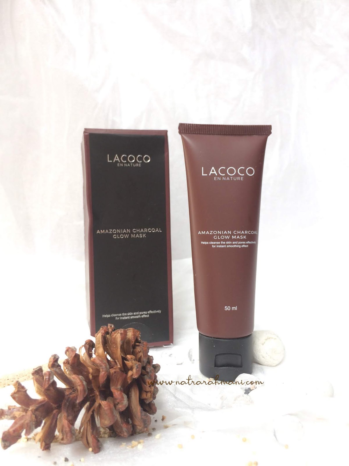 REVIEW LACOCO EN NATURE AMAZONIAN CHARCOAL GLOW MASK / Natrarahmani