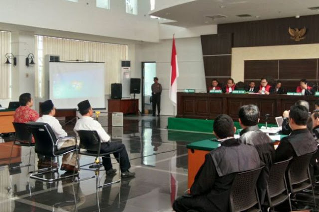 Saksi Ahli Bahasa untuk Buni Yani Diusir Hakim, Gara-Gara Ini Saksi Ahli Bahasa untuk Buni Yani Diusir Hakim, Gara-Gara Ini
