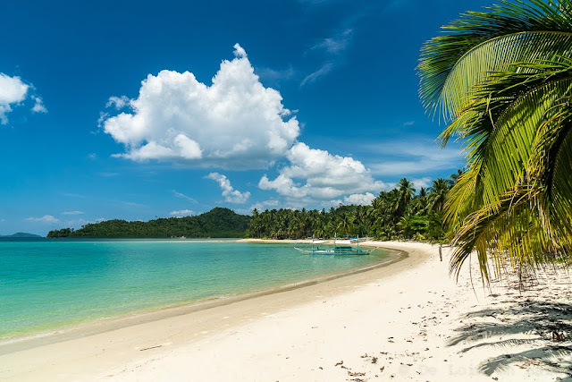 Mahilamomen beach-Port Barton-Palawan-Philippines
