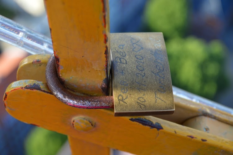 lock of love, copenhagen, kodaň, denmark, dánsko, tradition, custom