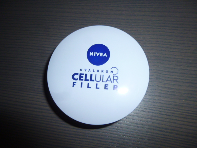 NIVEA Cellular 3in1 Pflege Cushion Dose