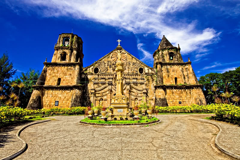 GRAND CHURCHES IN THE PHILIPPINES: Miag-ao Church