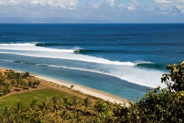 wisata pulau lombok Pantai Bangko Bangko