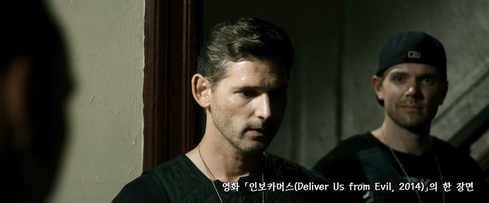 избавь нас от лукавого фильм 2014. избавь нас от лукавого корея. избави нас от лукавого фильм. эдгар рамирес избави нас от лукавого. избави нас от лукавого фильм батлер.