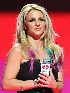 Britney's Technicolor Hair