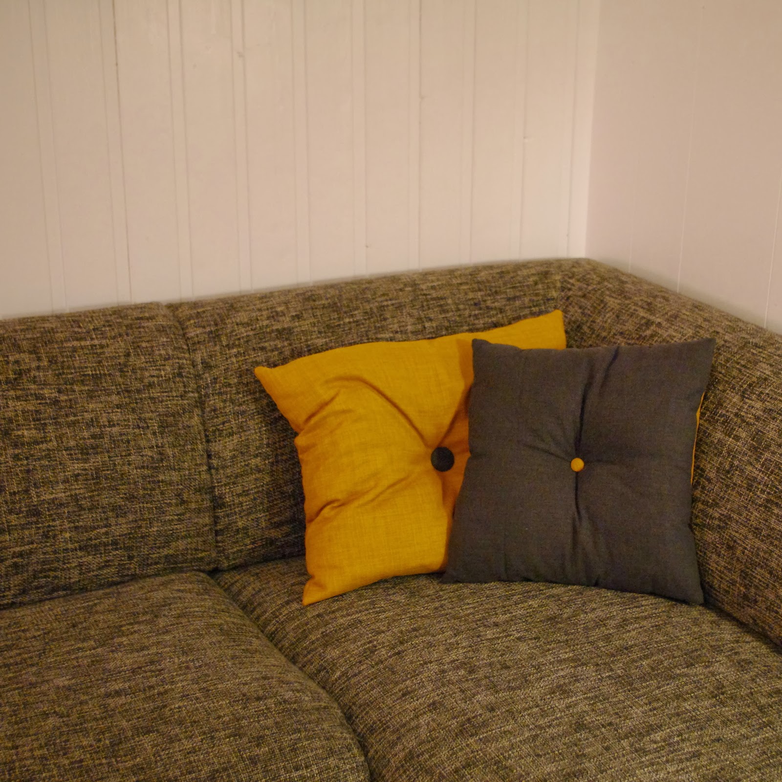 heilt heimelaga Sofaputer