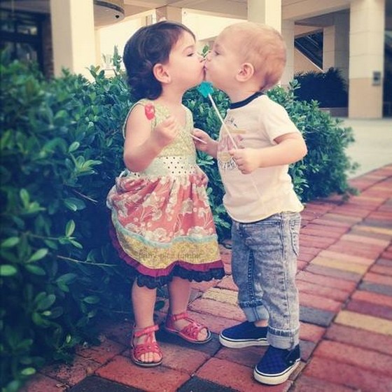 Kiss kid couple cute lovers nineimages