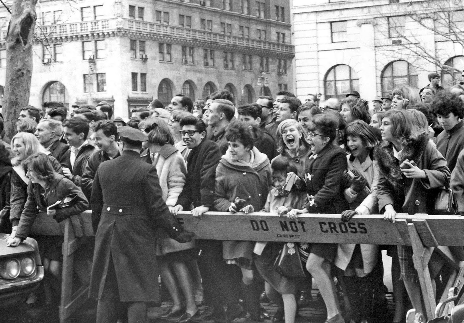 the beatlemania phenomenon of the 1960s Magazine-styled website about contemporary culture, politics, and business history, crafted to engage readers on topics ranging from civil rights history to the power. the beatlemania phenomenon of the 1960s Magazine-styled website about contemporary culture, politics, and business history, crafted to engage readers on topics ranging from civil rights history to the power.