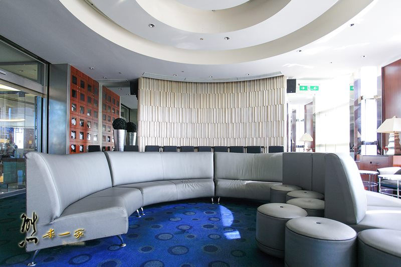新竹五星級 國賓大飯店|A Cut牛排館、玖樓中餐廳、Corner Bakery烘培麵包坊、室內游泳池、健身中心健身房、Le Bar雪茄酒吧、國際宴會廳竹萱廳、八方燴西餐廳吃到飽、婚宴喜慶聚會場所近新光三越巨城商圈百貨