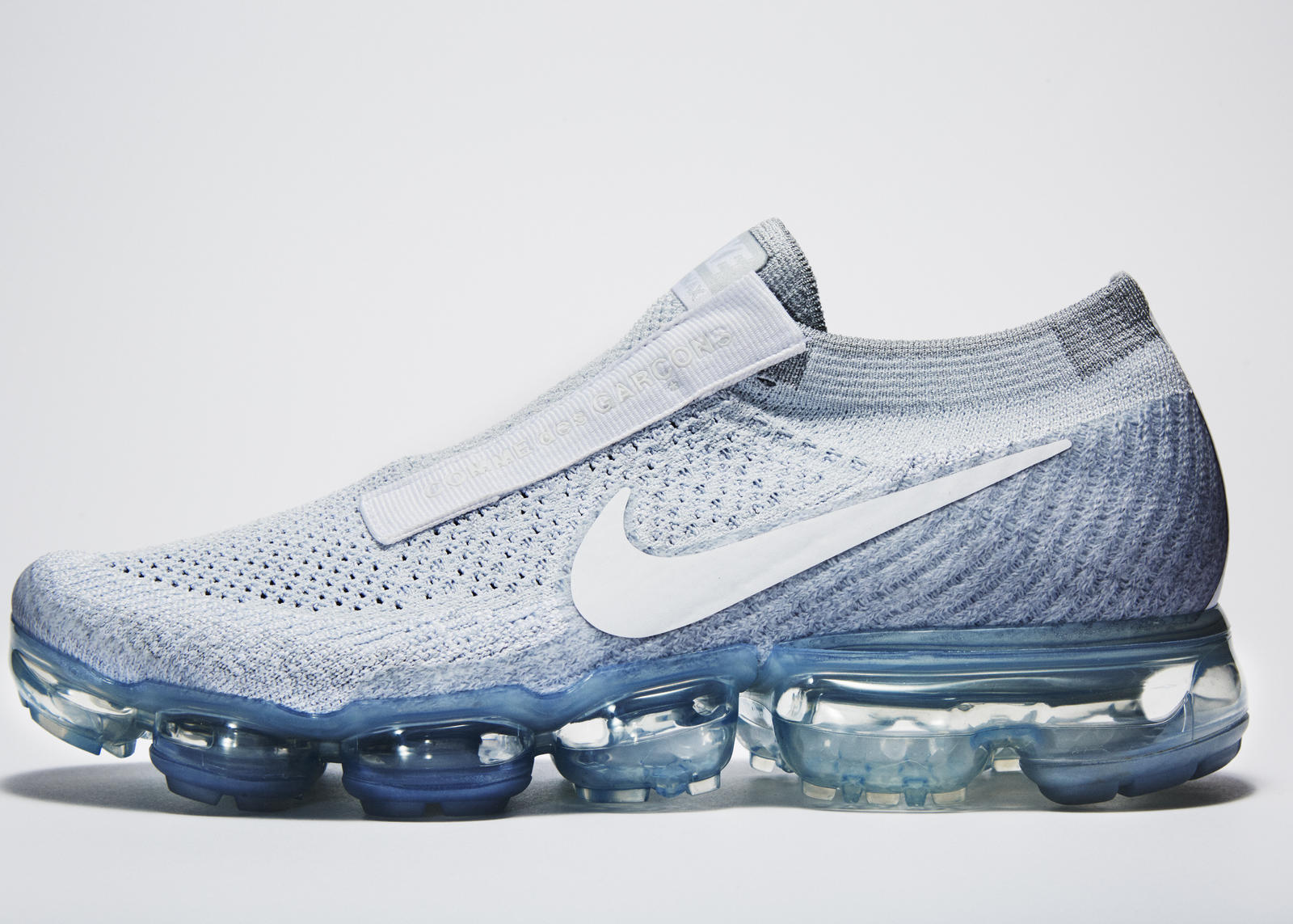 NEWS:NIKE VAPORMAX for COMME des GARCONS & Air Moc 保護 COMME des GARCONS×NIKE VAPORMAX スニーカー黒 スニーカー