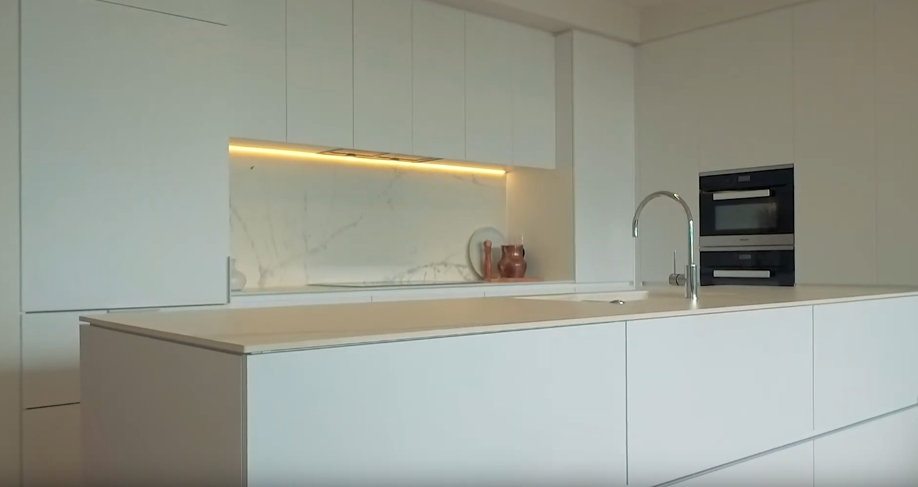 11 Interior Design Photos vs. Tour 250-254 Kepa Road, Horizon, Mission Bay Luxury Condo