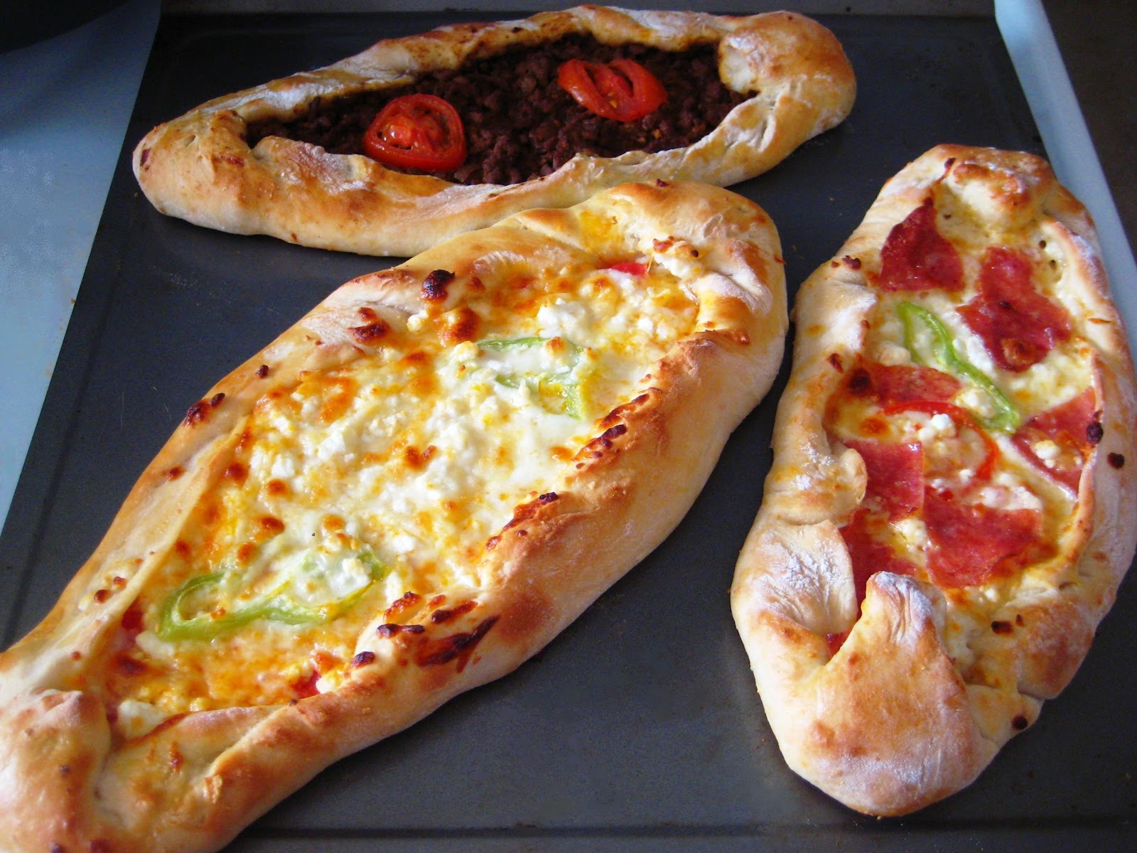 Universal Mixer: Taste of Turkey - Pide