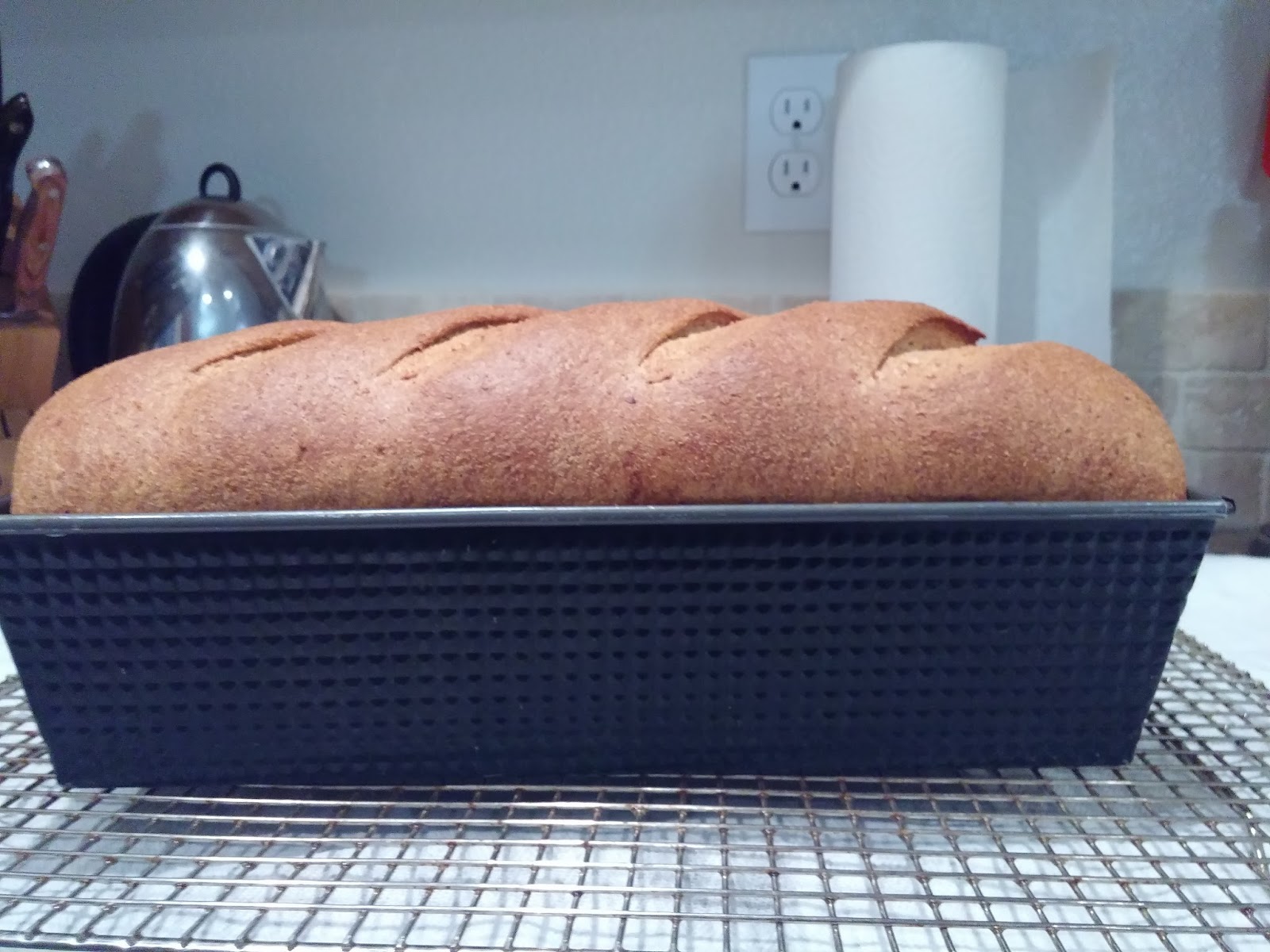 Dinner in the Life of a Dad: The BEST Low-Carb Bread EVER!!!