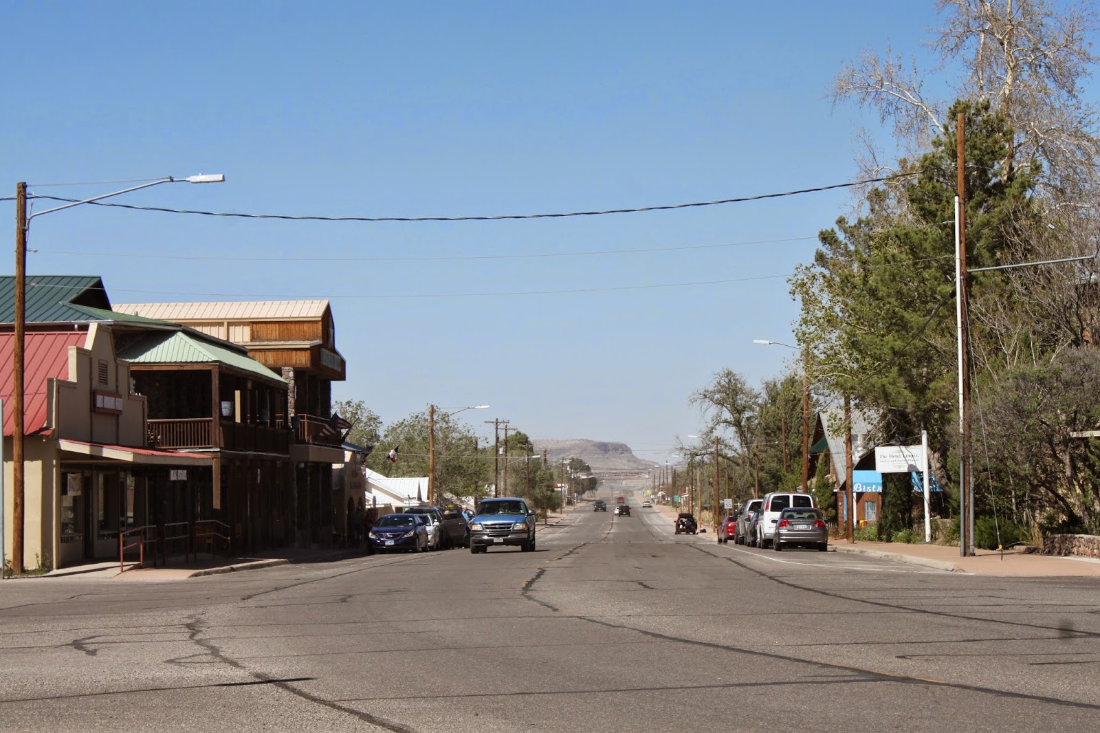 Arizonami Texas (8 ème jour) Ozona / Fort Stockton / Marfa / Alpine
