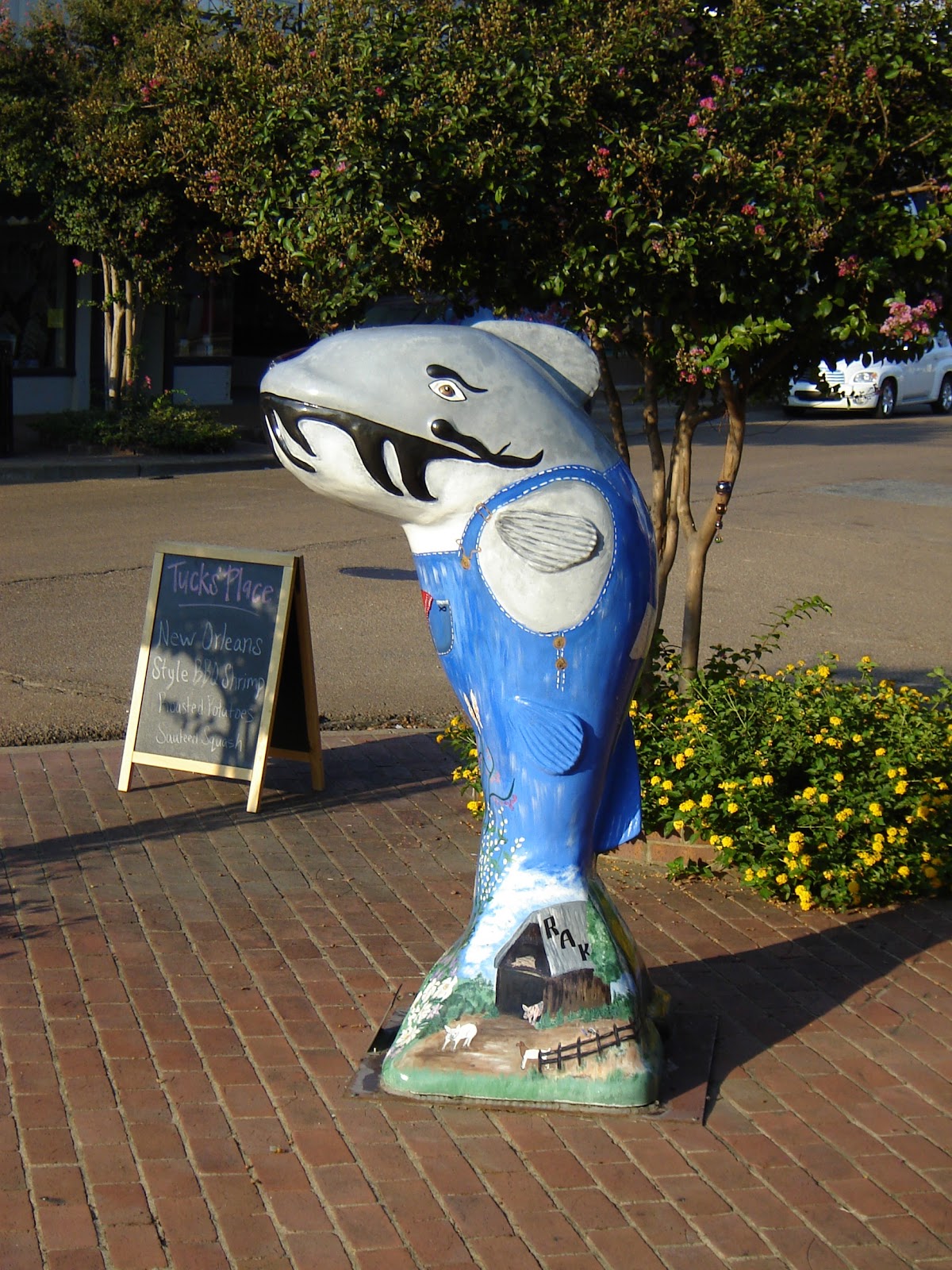 A Catholic Priest in Mississippi Photos catfish statues Belzoni