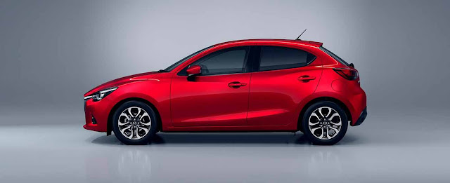 Giá xe Mazda 2 2018 khá mềm so với các dòng xe cùng phân khúc tại Việt Nam Giá xe Mazda 2 2018 khá mềm so với các dòng xe cùng phân khúc tại Việt Nam