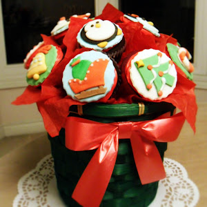 Christmas Cupcakes Bouquet