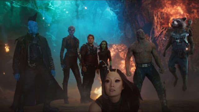 Michael Rooker, Karen Gillan, Chris Pratt, Pom Klementieff, Zoe Saldana y Dave Bautista, en una escena de Guardianes de la Galaxia Vol. 2