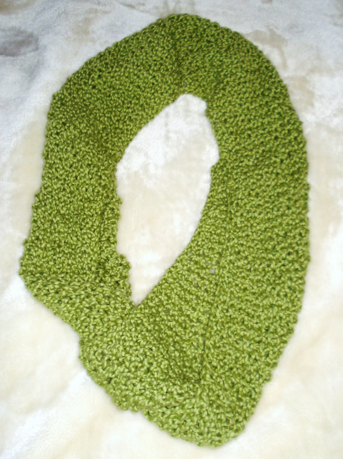 Rachael Ann: First Project: the Infinity Scarf