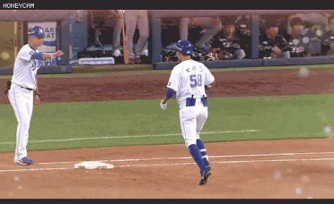 theqoo inserted image