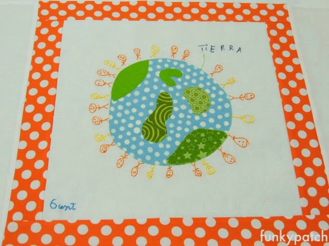 funda de cojín hecha a mano y personalizada con un dibujo infantil de funkypatch