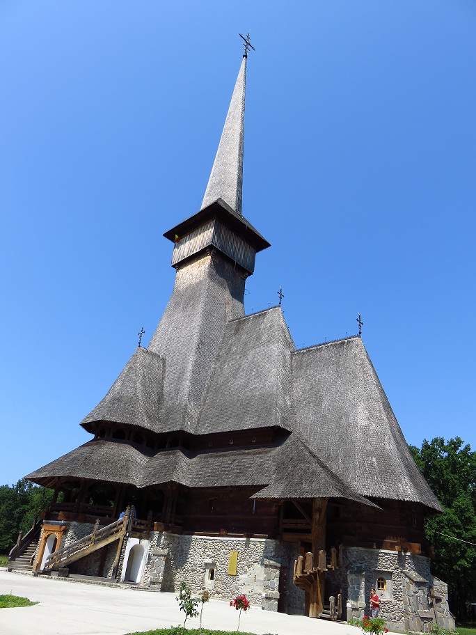Insulate Deviation Maiden Jurnal de Calatorii: Cimitirul vesel si Manastirea Peri de la Sapanta -  Maramures, Romania- in imagini