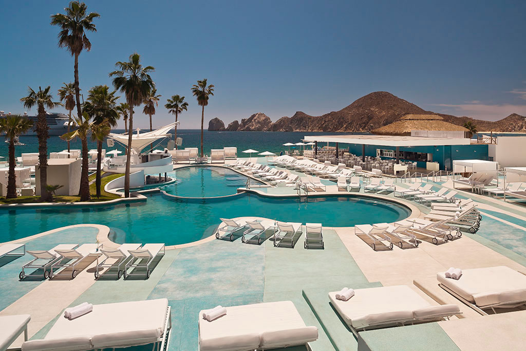 Style Legends: Blue Marlin Ibiza Los Cabos Beach Club. Messico