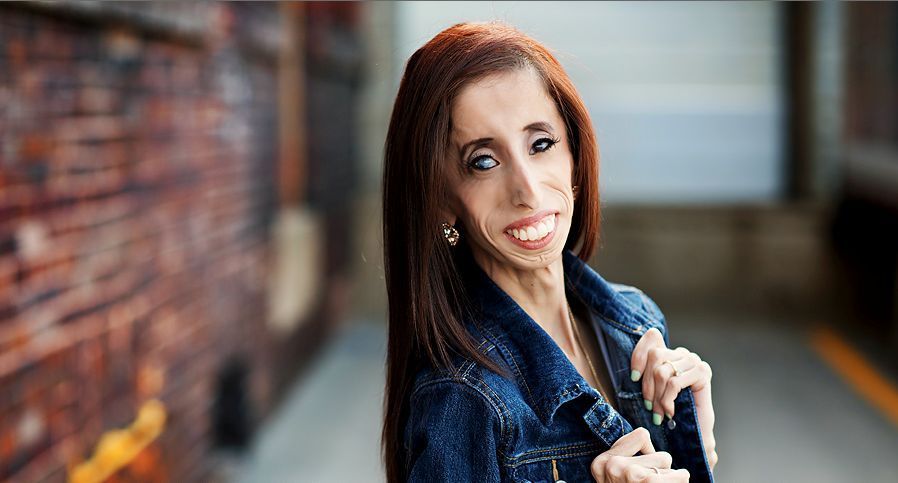 Gimana Reaksi Lo Kalo Ada yang Bilangin Lo Jelek? | Catatan Ngocol