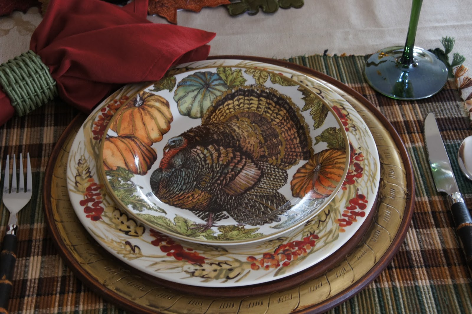 Home and Gardening With Liz: Dining for Thanksgiving