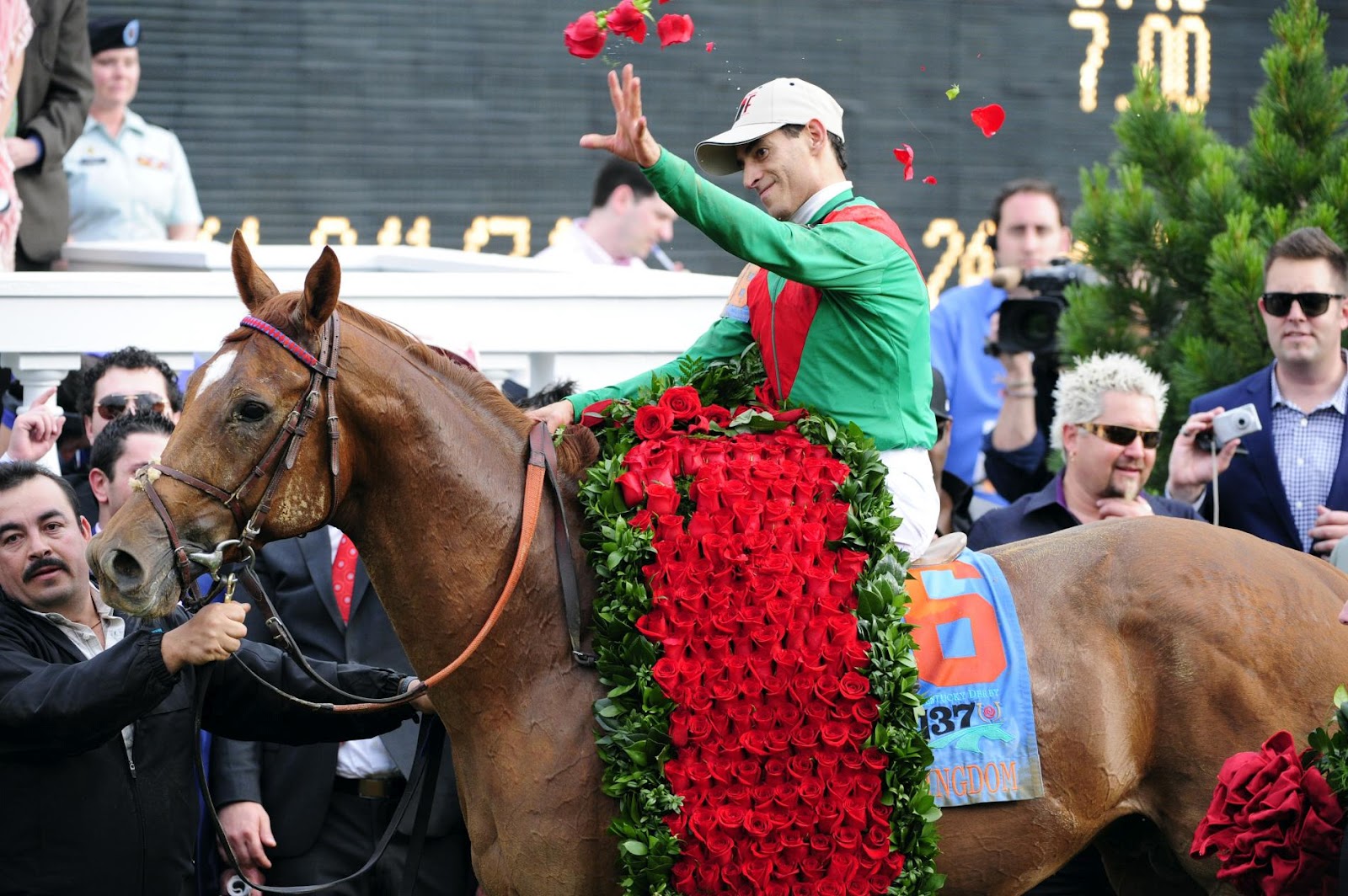 Eat. Sleep. Decorate. {Kentucky Derby} Traditions