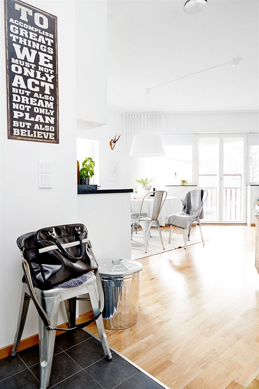 Piso nórdico pequeñíto pero matón piso estilo nórdico en blanco y gris