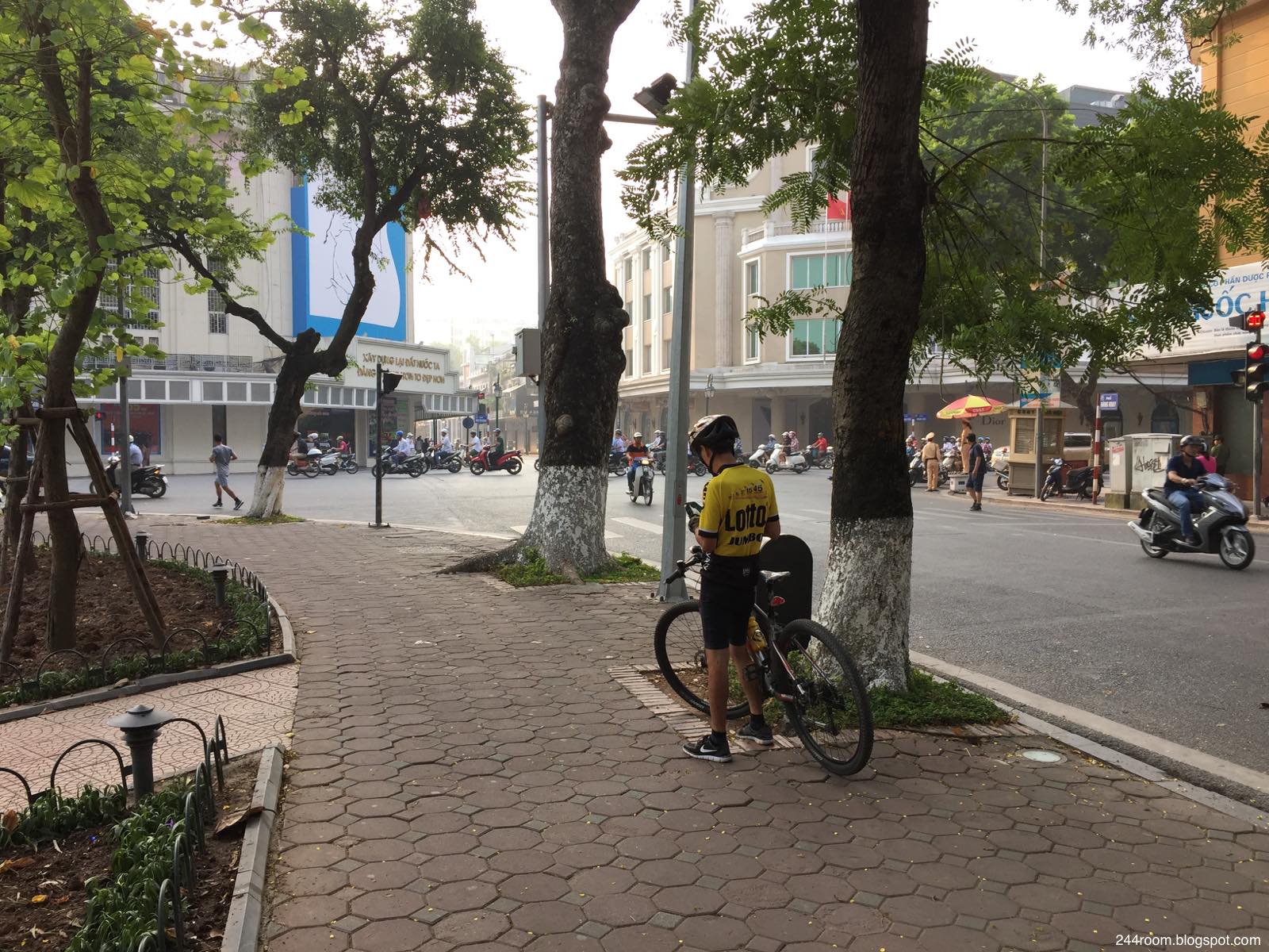 ベトナムのサイクリング風景　Vietnam-cycling2