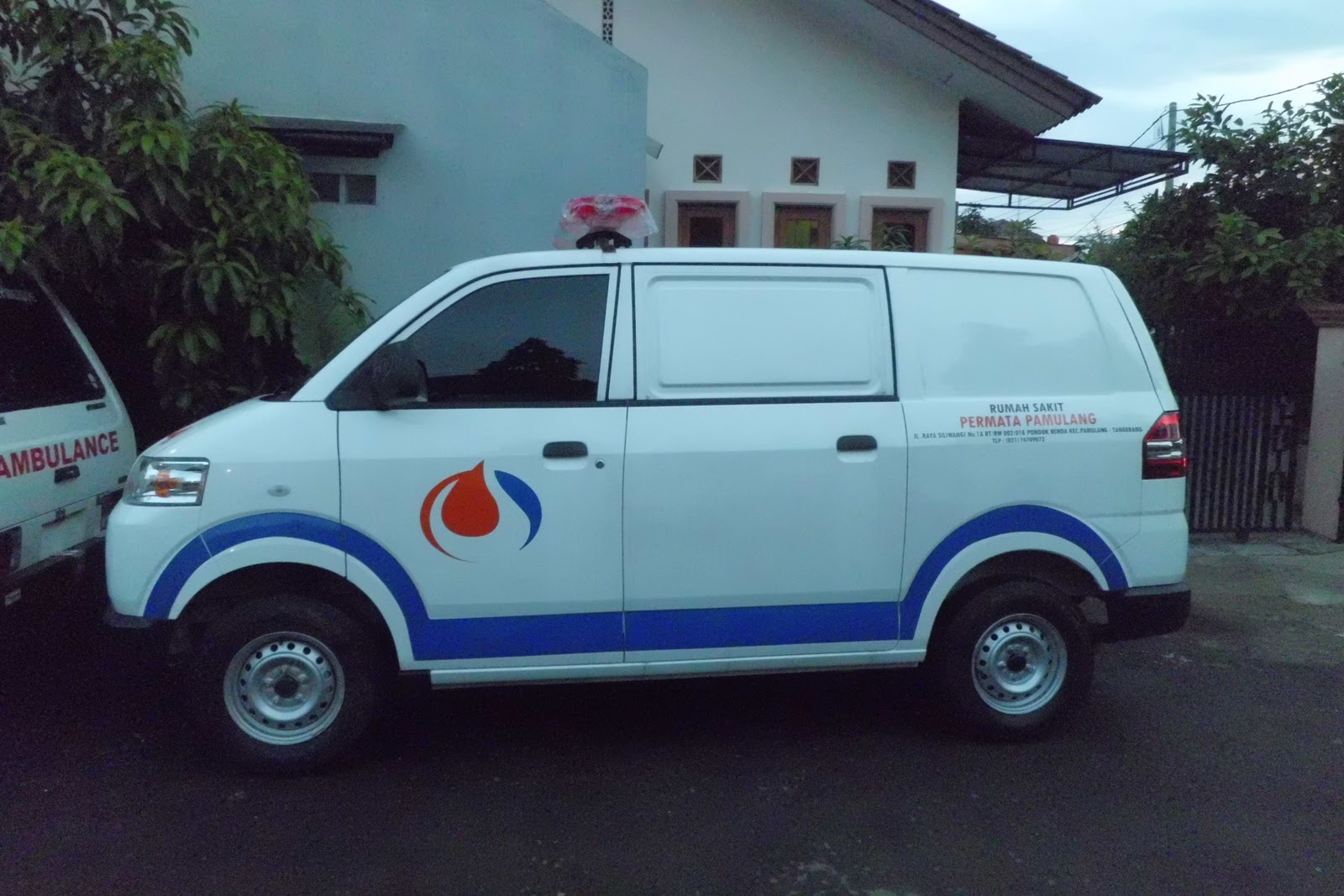 KAROSERI MOBIL AMBULANCE Ambulance Suzuki APV