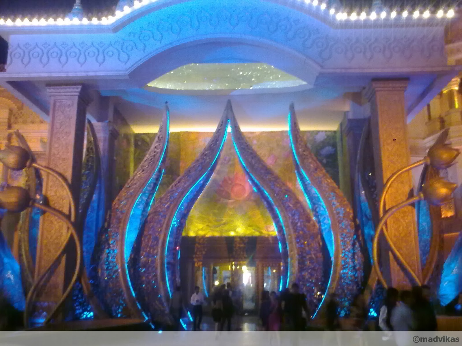 a kingdom of dreams book a kingdom of dreams book