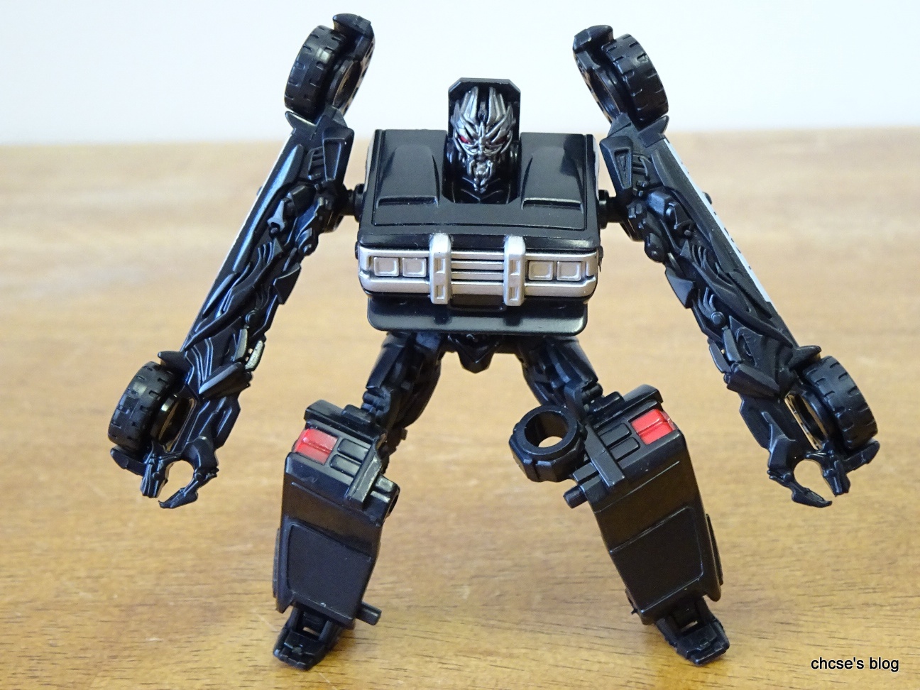 bumblebee barricade toy