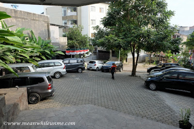 Hotel Review: Lokasi Parkir Hotel Amira, Bandung Hotel Review: Lokasi Parkir Hotel Amira, Bandung