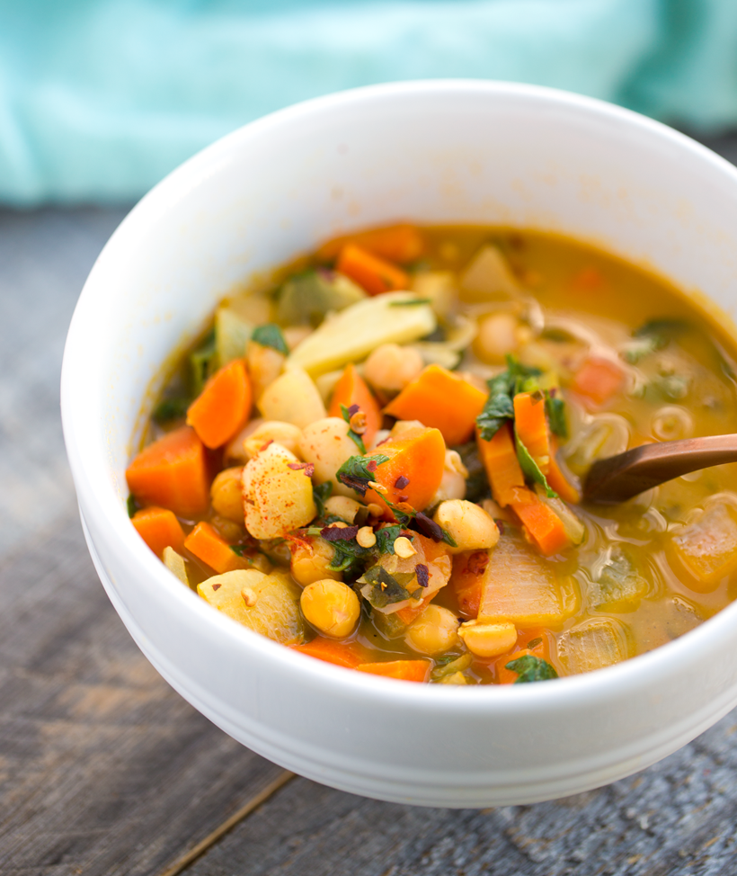 Garlicky Two Bean Soup - HealthyHappyLife.com