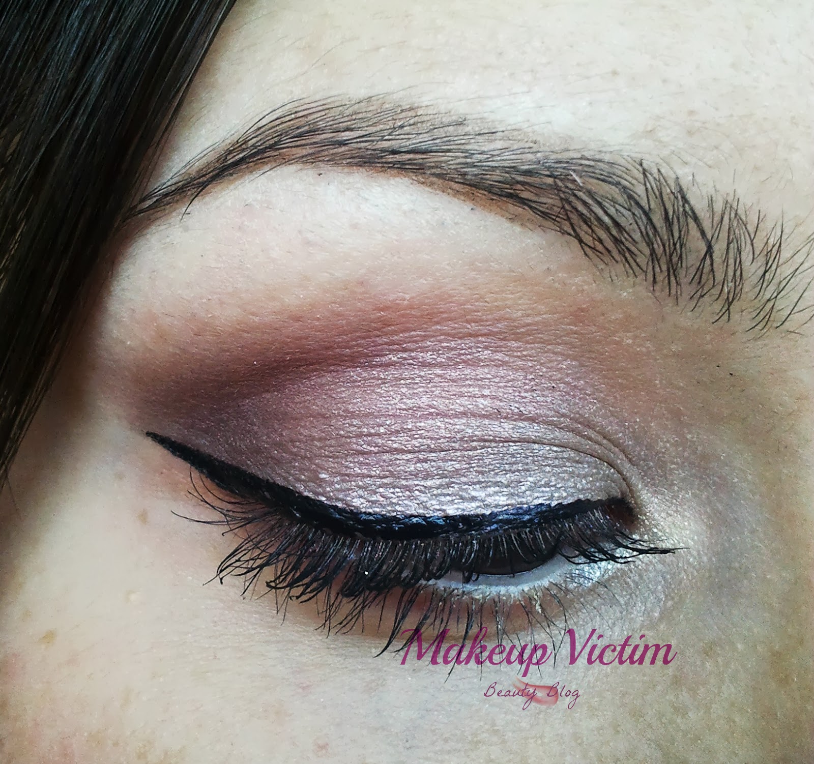Make-Up | Modern Marilyn Make-Up Look ~ Makeup Victim
