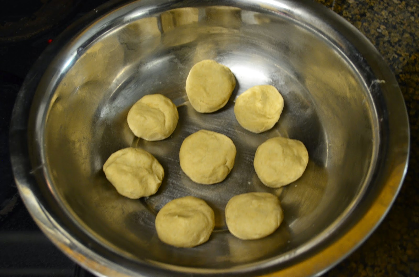 Charmis Writes .. Preparing roti/chapati/phulka on Electric Stove