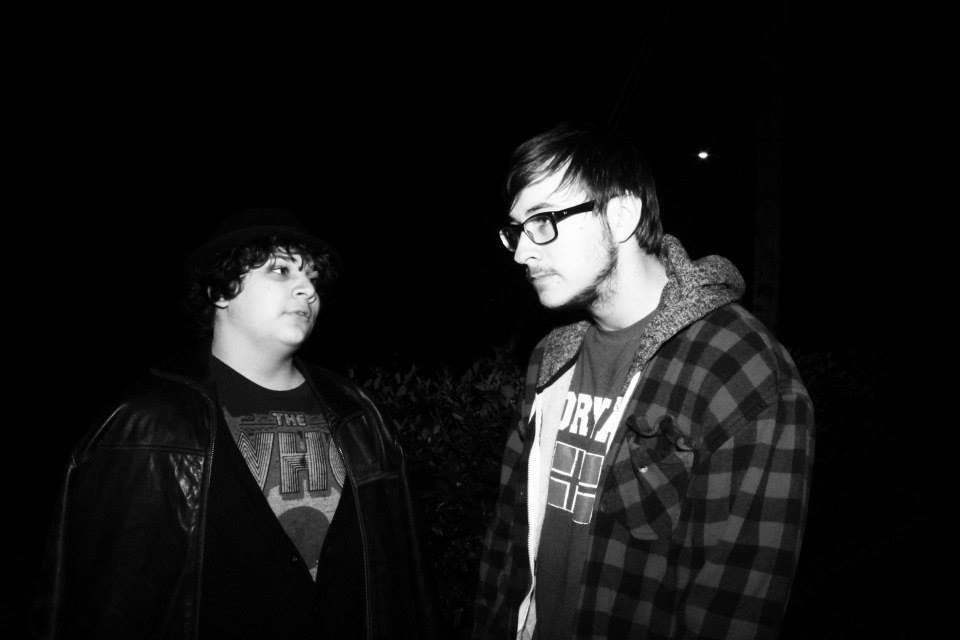 Custom Made Music "Noise Rock & Rainbow Machines" An Interview with