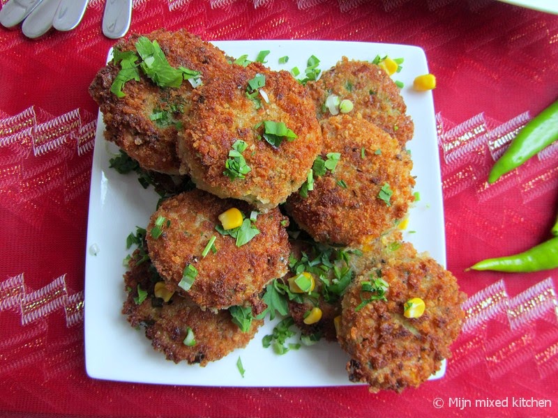 Mijn mixed kitchen Ton balığı köftesi (Turkse tonijnburgertjes)