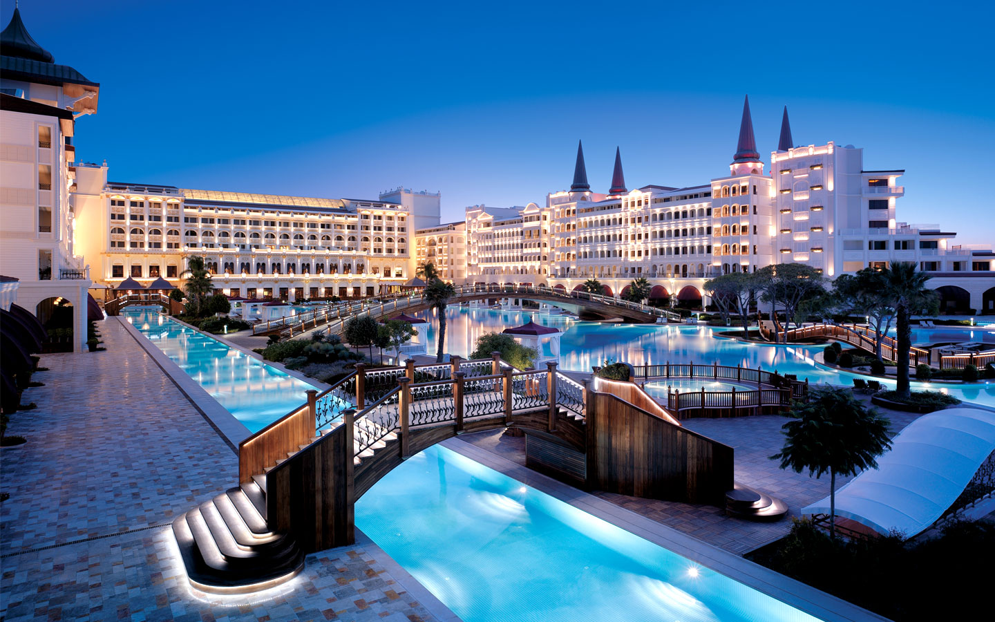 World Visits: Mardan Palace Most Luxury Hotel In Turkey