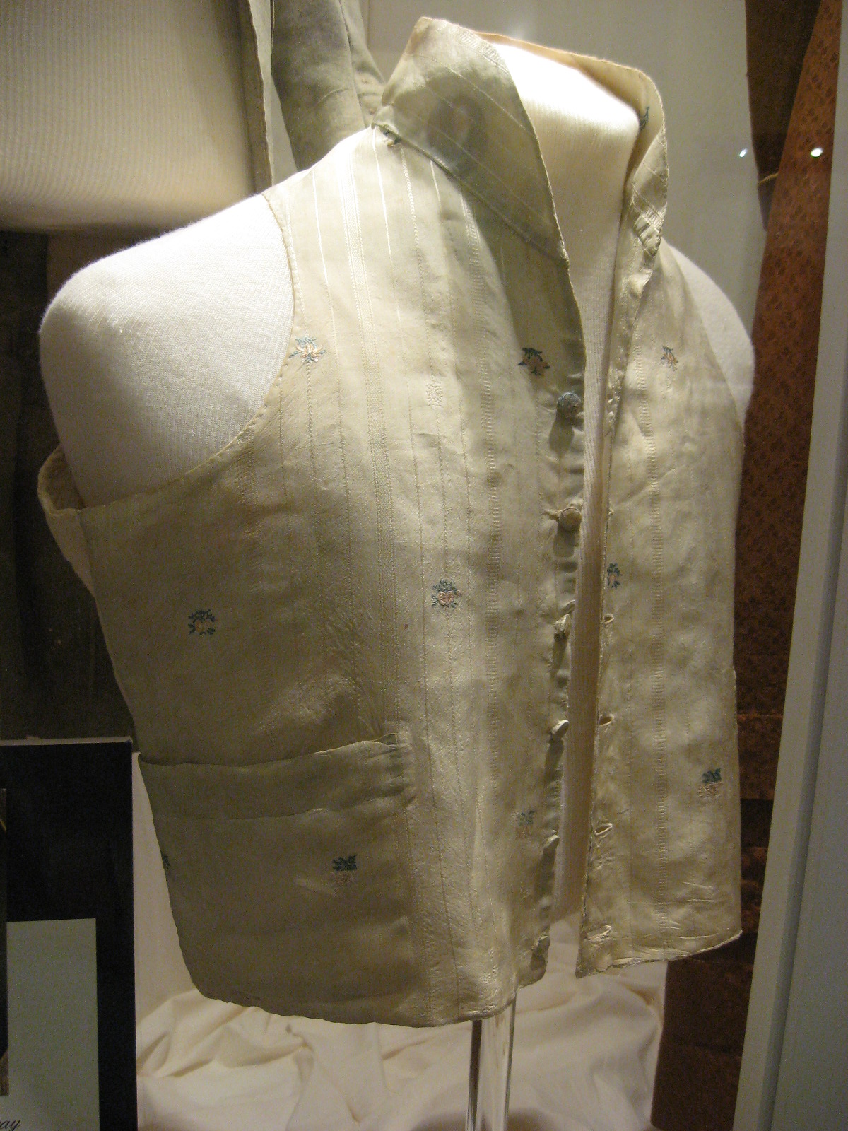 The Merry Dressmaker: Extant Worthington Family Garments at the Adena ...