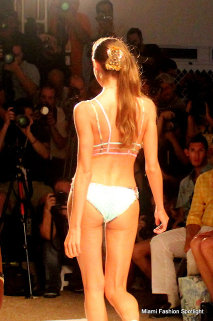 Agua bendita Collection at MBFWS 2014