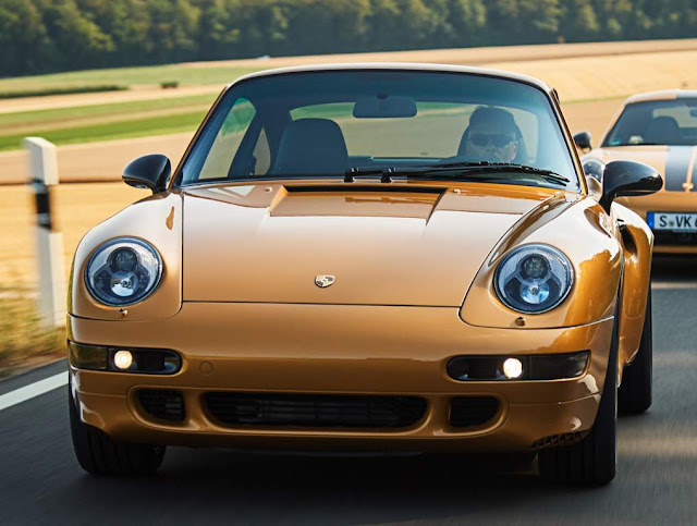 Porsche 911 ((993) 1998  - Project Gold