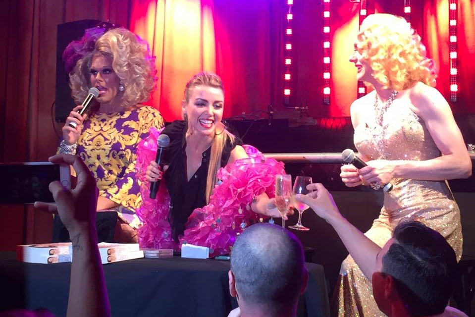 Tranny bars australia Most attractive trannies