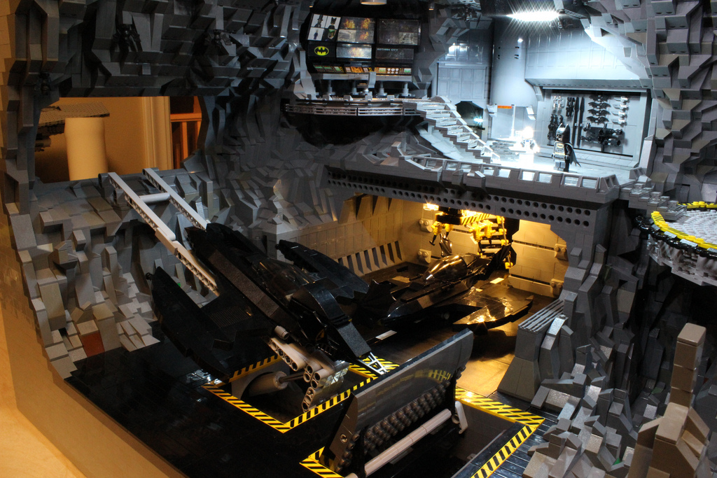 the bat cave lego set