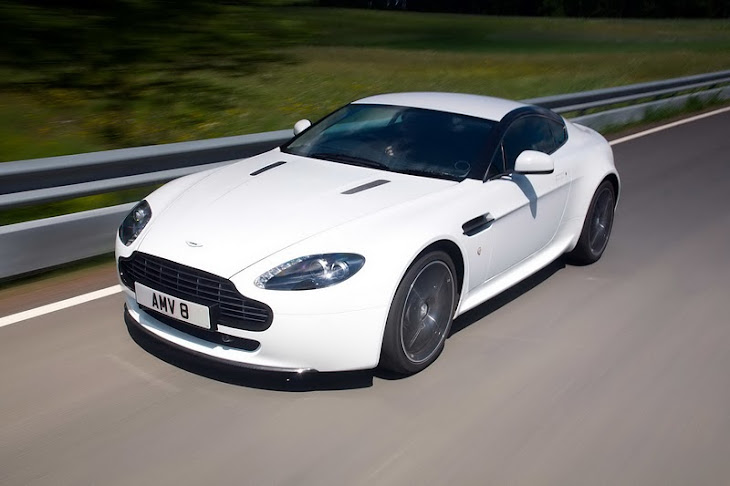 Aston Martin v8 Vantage