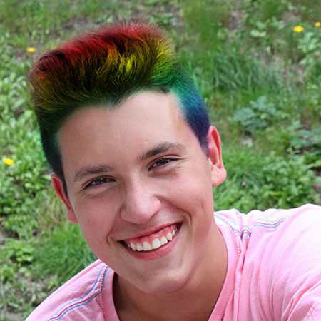 Trikmudah: Merubah Warna Rambut Pelangi Di Photoshop