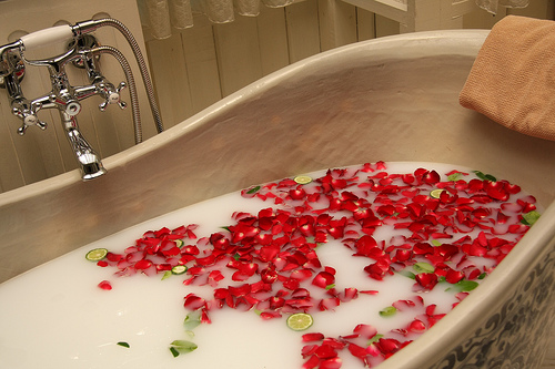 Natures Home Spa Milk Bath Recipes Luxury Baths At Milk Bath Recipes Luxury Spa Baths At Home